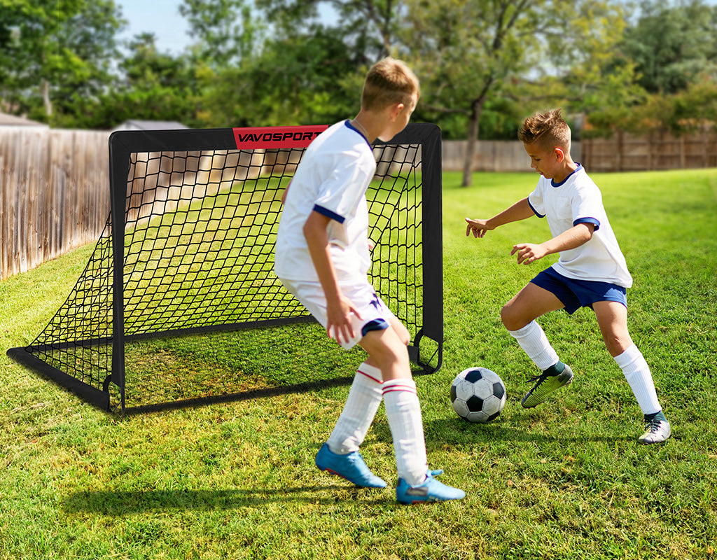 ⚽ The Miniature Society: Essential Team Lessons from the Soccer Field 🌍